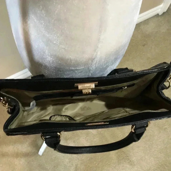 Bob Mackie Black Handbag with Double Handle and Crossbody/Shoulder Strap. - Picture 6 of 11